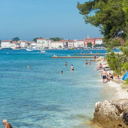 Apartment Sanja Near The Beach And Center Porec Exterior photo
